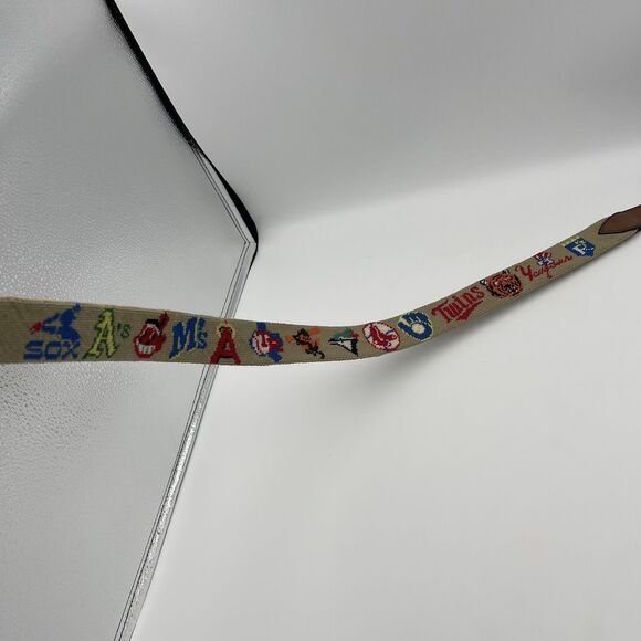 Vintage MLB Baseball Belt (All Teams) Rare (Very Small) - See All Photos main image 10